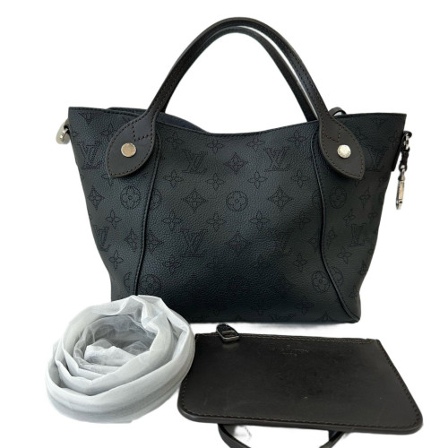 Louis Vuitton Handbag Mahina Black