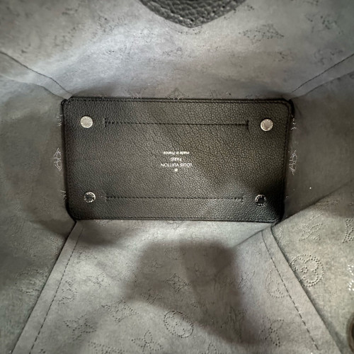 Louis Vuitton Handbag Mahina Black