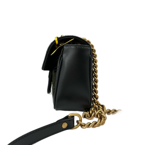 Gucci Chevron Small GG Marmont Calfskin Black Gucci Chevron Small GG Marmont Calfskin Black