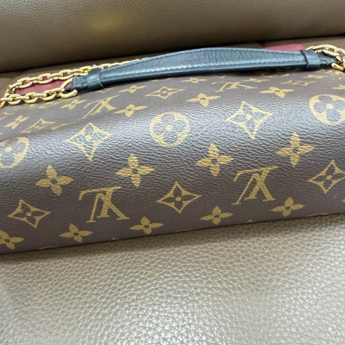 Louis Vuitton Pallas Chain Monogram Brown Purple