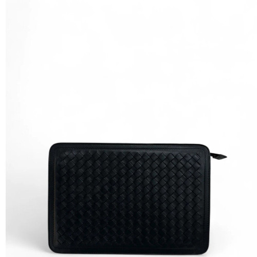 Bottega Veneta Clutch Calfskin Intrecciato Black