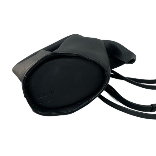 Loewe Elephant Shoulder Bag Grained Calfskin Black
