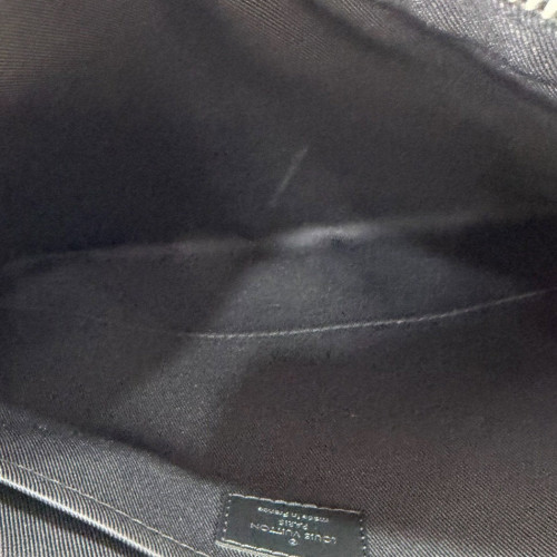 Louis Vuitton Discovery Pochette Monogram Eclipse Black