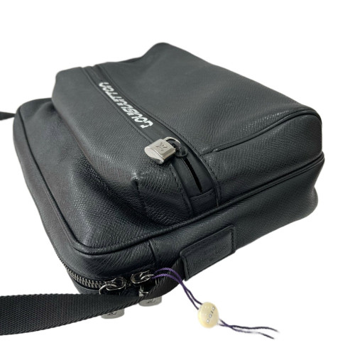 Louis Vuitton Outdoor Messenger PM Calfskin Black