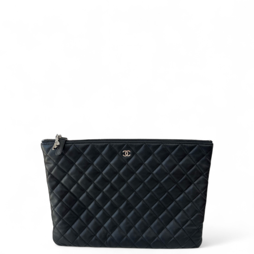 Chanel Quilted Clutch Lambskin Black