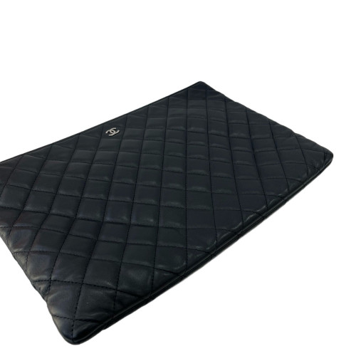 Chanel Quilted Clutch Lambskin Black