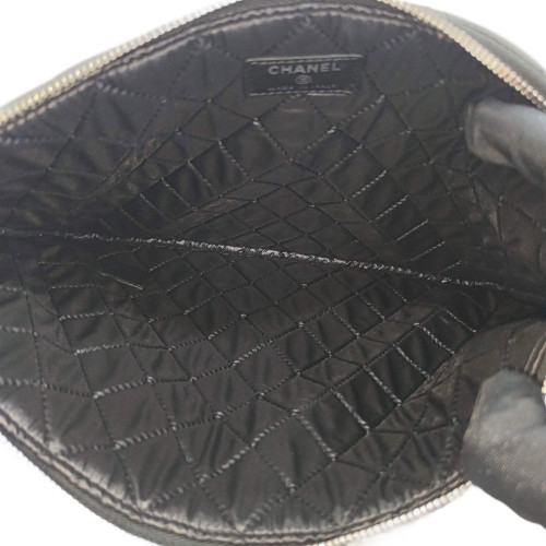 Chanel Quilted Clutch Tweed Black