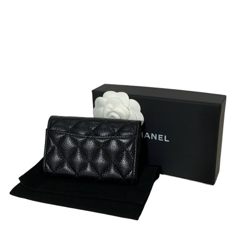 Chanel Quilted Camellia Card Holder Grained Calfskin Black