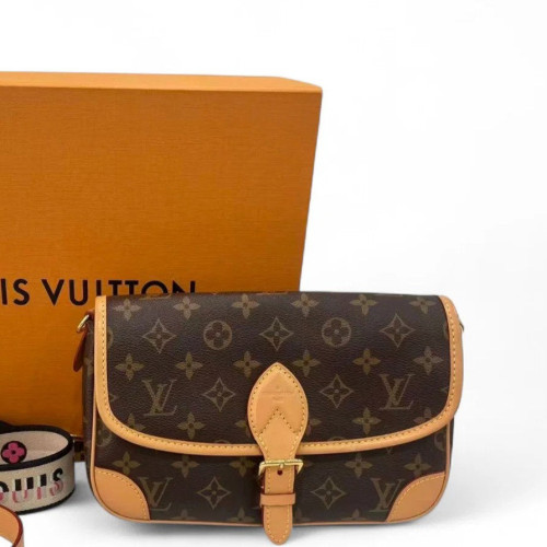 Louis Vuitton Diane Monogram Brown
