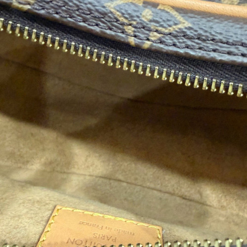 Louis Vuitton Loop Monogram Brown Louis Vuitton Loop Monogram Brown