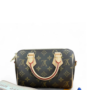 Louis Vuitton Speedy Bandouliere 20 Monogram Brown