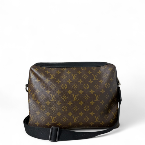 Louis Vuitton Messenger Monogram Brown Black