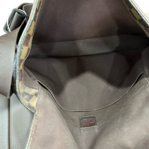 Louis Vuitton Bastille Messenger Damier Ebene Brown