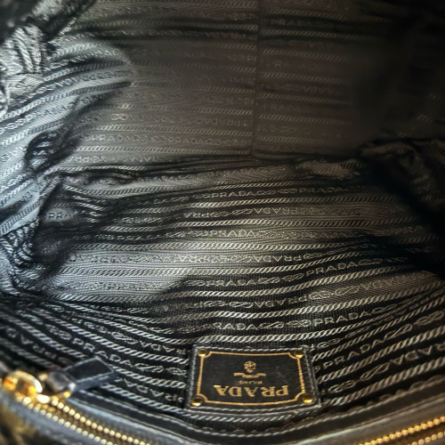 Prada Tote Bag Gaufre Calfskin Black