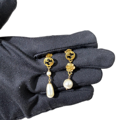 Gucci Faux Pearl Earrings Pearl Gold White