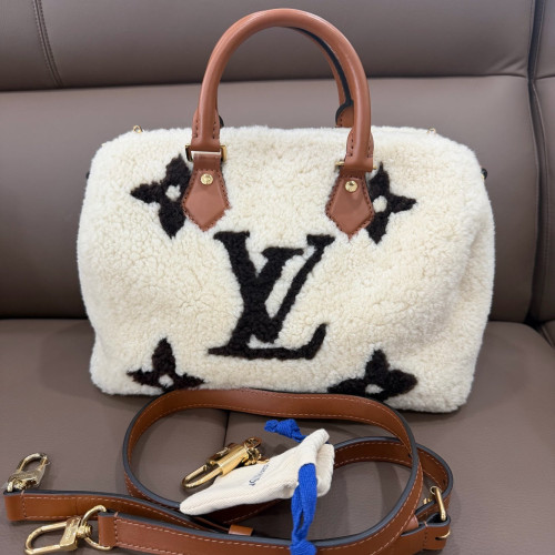 Louis Vuitton Speedy Bandouliere 25 Shearling White Brown Black