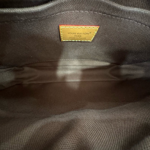 Louis Vuitton Nil Messenger Monogram Brown