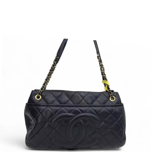 Chanel Quilted Tote Bag Calfskin Black