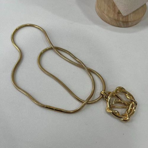 Louis Vuitton Garden Louis Pendant Necklace Metal Louis Vuitton Garden Louis Pendant Necklace Metal