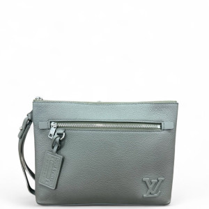Louis Vuitton Clutch Calfskin Khaki Green Louis Vuitton Clutch Calfskin Khaki Green