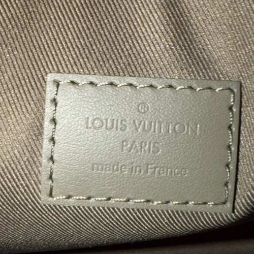 Louis Vuitton Clutch Calfskin Khaki Green