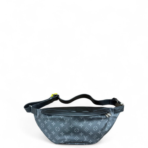 Louis Vuitton Discovery Bumbag Monogram Eclipse Black