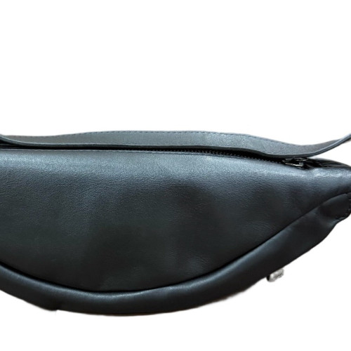 Louis Vuitton Discovery Bumbag Monogram Eclipse Black