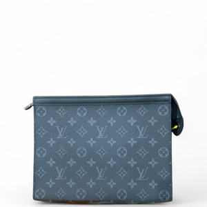 Louis Vuitton Pochette Voyage MM Monogram Eclipse Black