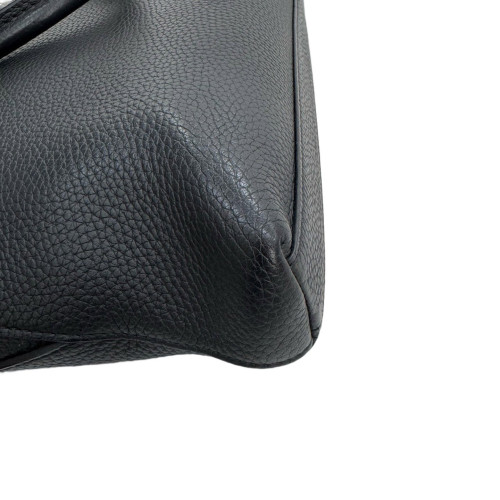 Louis Vuitton Messenger Calfskin Black