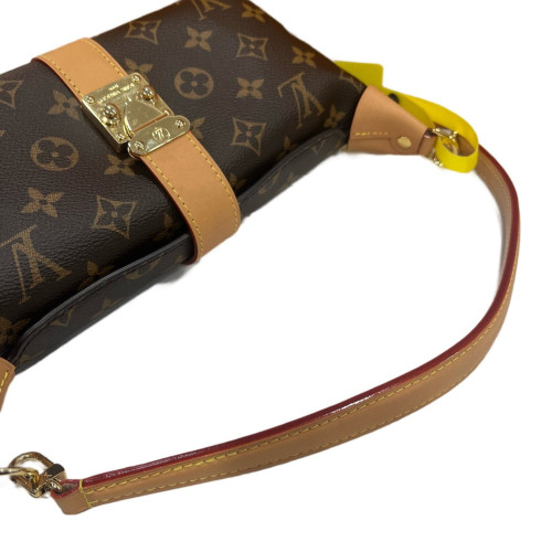 Louis Vuitton Mia Pochette Monogram Brown