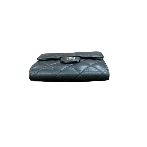 Chanel Quilted Flap Wallet Calfskin Black