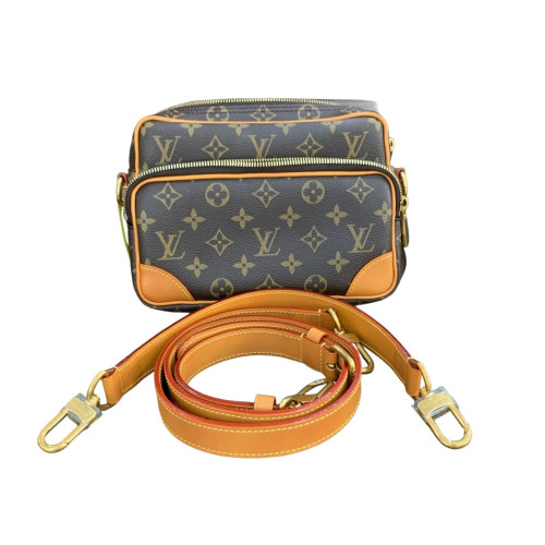 Louis Vuitton Nil Messenger Monogram Brown