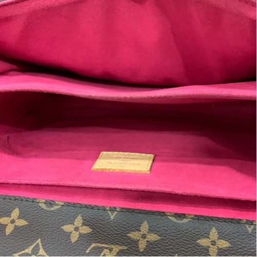 Louis Vuitton Badge Pochette Metis Monogram Brown