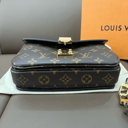 Louis Vuitton Pochette Metis East West Monogram Brown