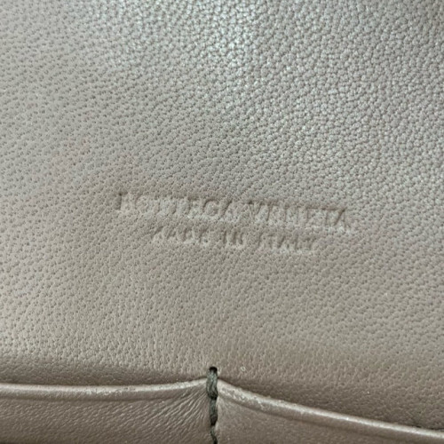 Bottega Veneta Crossbody Bag Lambskin Intrecciato Nappa Lambskin Nappa Grey