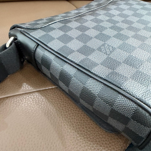 Louis Vuitton Messenger Damier Cobalt Black Blue