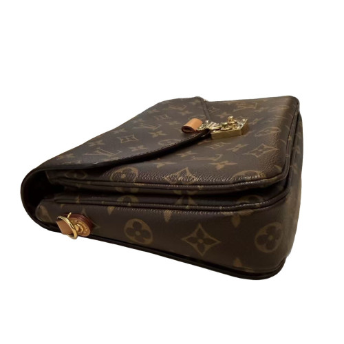 Louis Vuitton Pochette Metis Monogram Brown