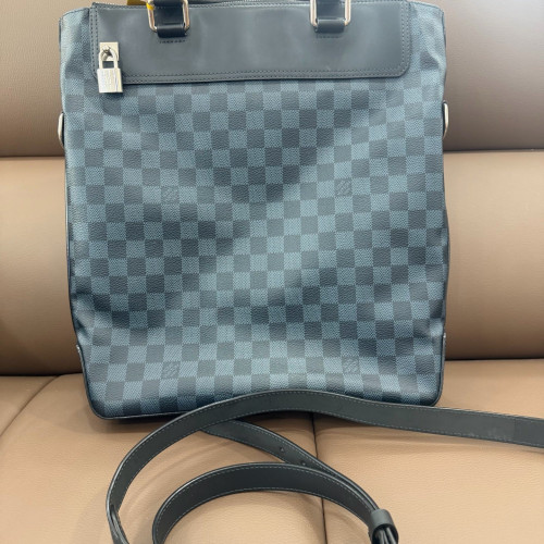 Louis Vuitton Tote Bag Damier Graphite Black