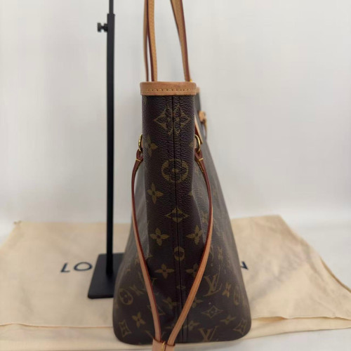 Louis Vuitton Neverfull MM Monogram Brown