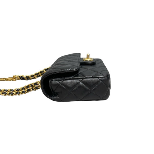 Chanel Quilted Flap Bag Lambskin Black Chanel Quilted Flap Bag Lambskin Black