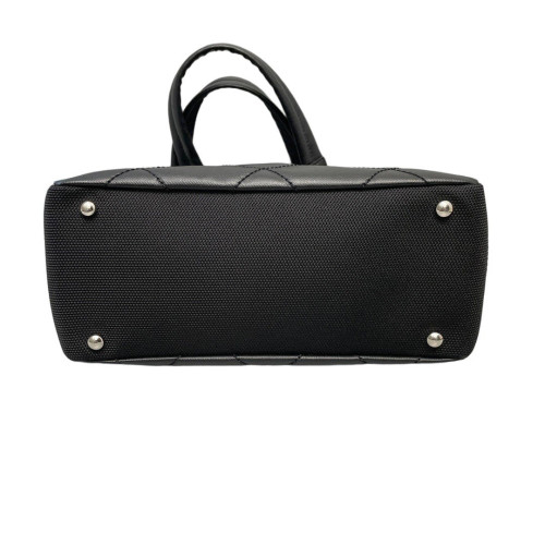 Chanel Quilted Tote Bag Cowhide Black