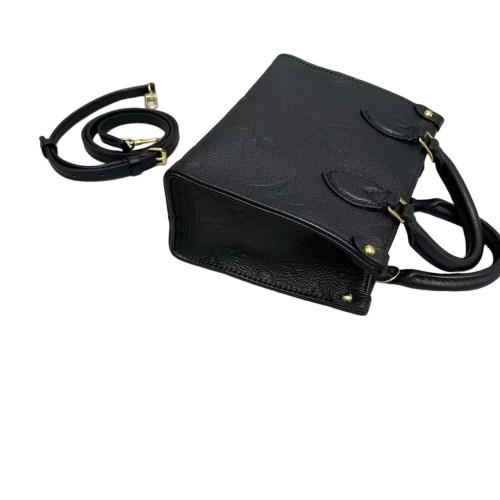 Louis Vuitton Onthego BB Taiga Black