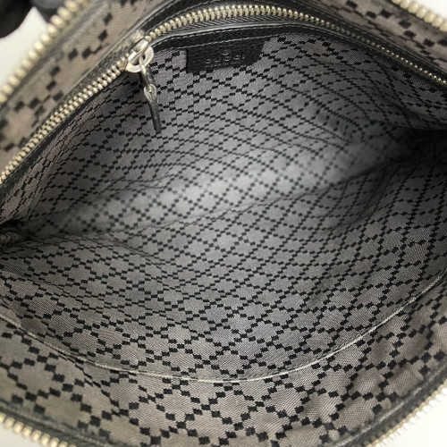 Gucci Clutch Grained Calfskin Black