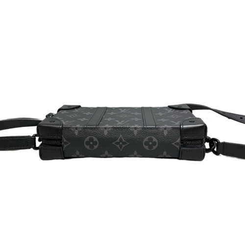 Louis Vuitton Soft Trunk Wallet Monogram Eclipse Black Louis Vuitton Soft Trunk Wallet Monogram Eclipse Black