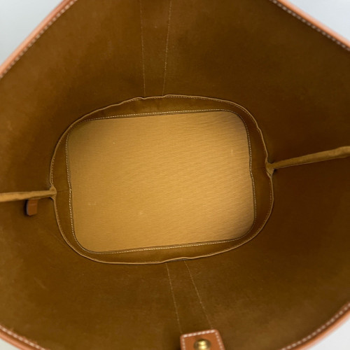 Celine Triomphe Bucket Bag Mediun Triomphe Calfskin Brown