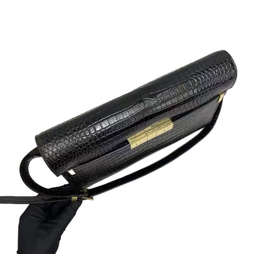 Yves Saint Laurent Medium Manhattan Shoulder Bag Calfskin Crocodile Embossed Black Yves Saint Laurent Medium Manhattan Shoulder Bag Calfskin Crocodile Embossed Black