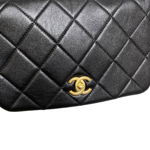 Chanel Quilted Mini Flap Lambskin Black Chanel Quilted Mini Flap Lambskin Black
