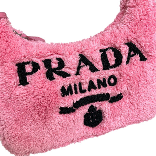 Prada Re-Edition 2005 Shoulder Bag Faux Fur Pink