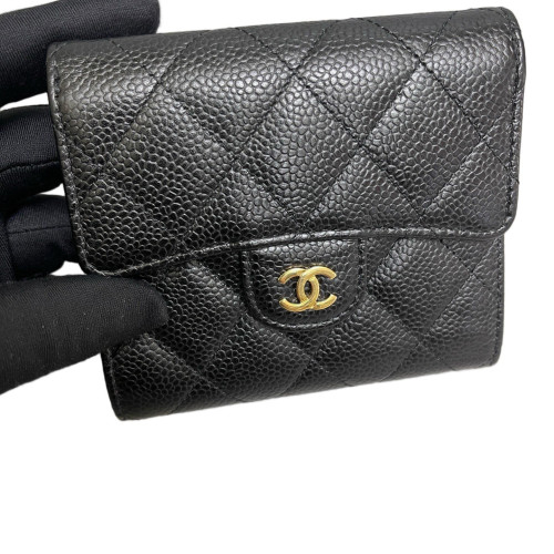Chanel Compact Wallet Grained Calfskin Black Chanel Compact Wallet Grained Calfskin Black