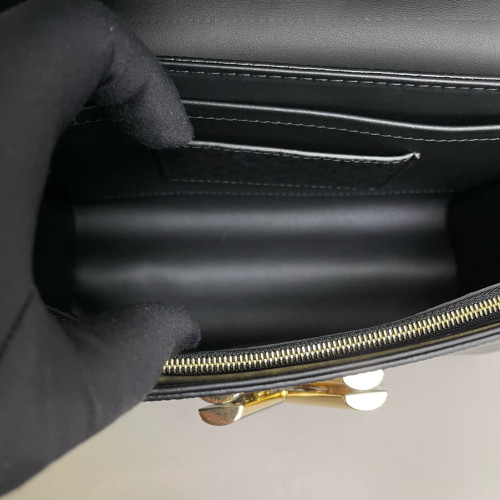 Louis Vuitton Twist MM Epi Black